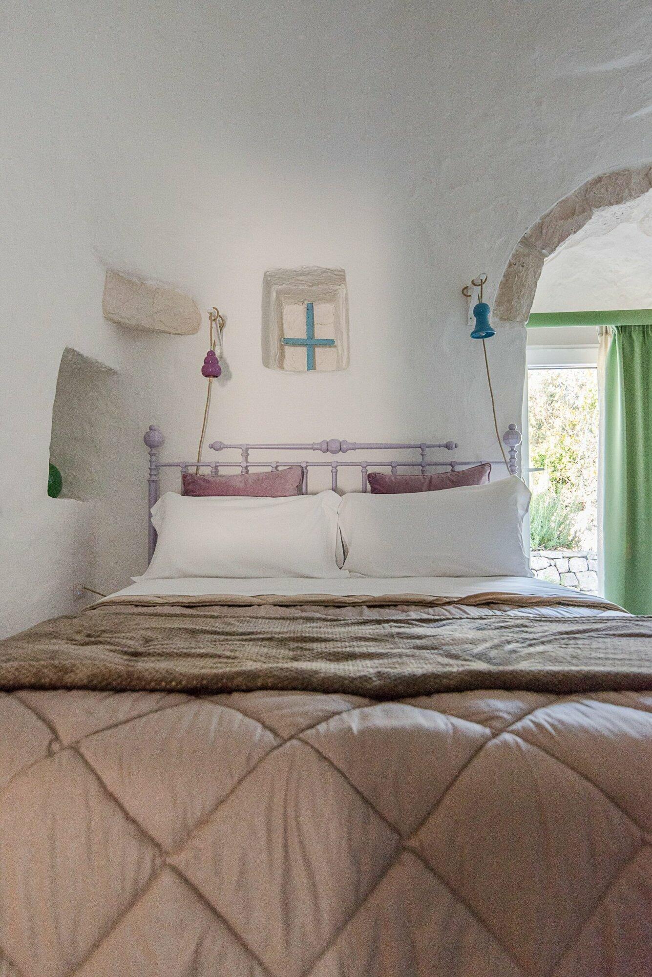 Lacinera, trulli e natura